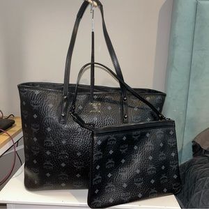 **SOLD** MCM Anya Top Zip Shopper in Visetos